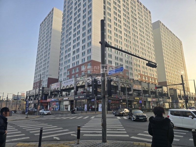 헤리움상가/도로변/화이트인테리어 사진 4