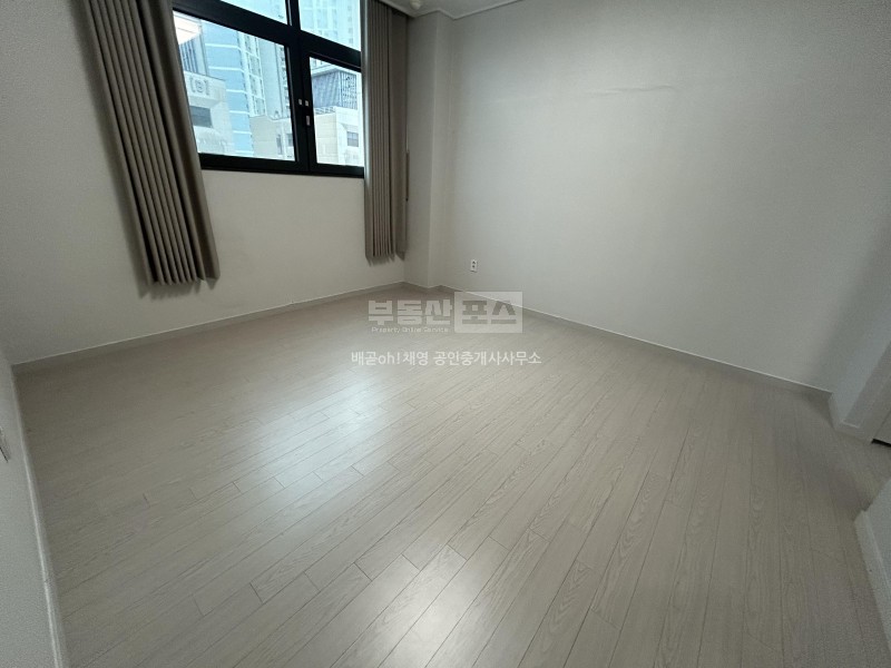 풀옵션투룸월세 방2화2+복층구조 사진 2