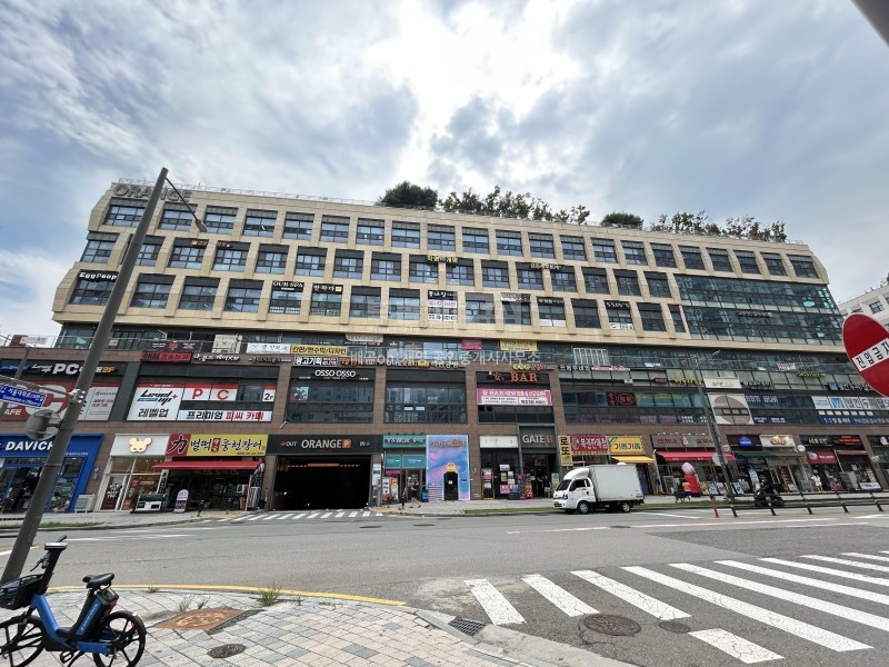가벽,레일조명,개별에어컨설치,테라스는 서비스면적 사진 6
