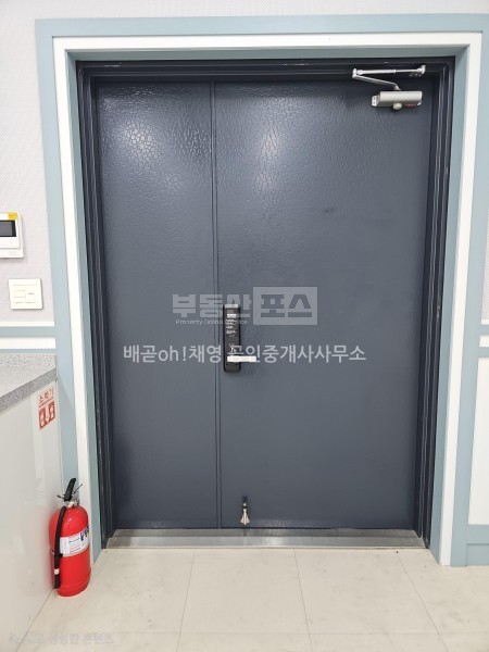 사무실 인터넷쇼핑몰 공방 다양한업종 시스템냉난방기 씽크대 도어락완비 사진 6