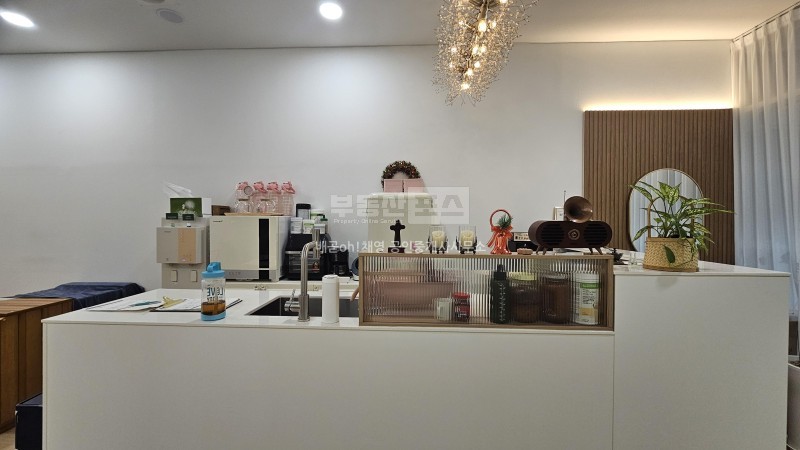 뷰티 럭셔리 인테리어 무권리로 바로 영업가능 사진 11